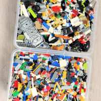 1lb Used LEGO® Bulk (Random Pieces and Colors)